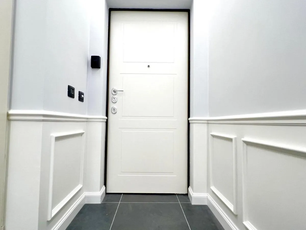 The Boutique Houses Milan - Sapphire Suite 0*,  Italy