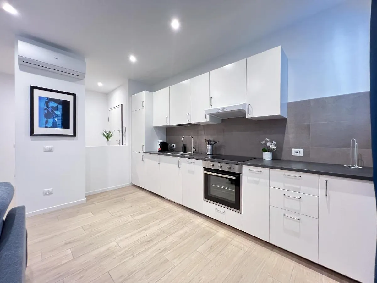 Apartment The Boutique Houses Milan - Sapphire Suite